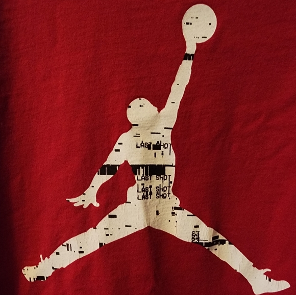 Boys Red Jordan T-shirt - Picture 3 of 4